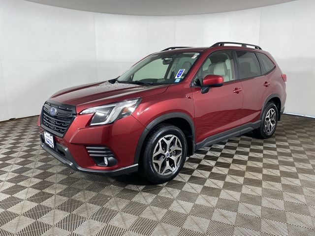 2022 Subaru Forester Premium