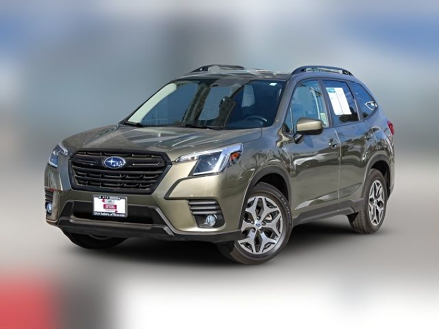 2022 Subaru Forester Premium