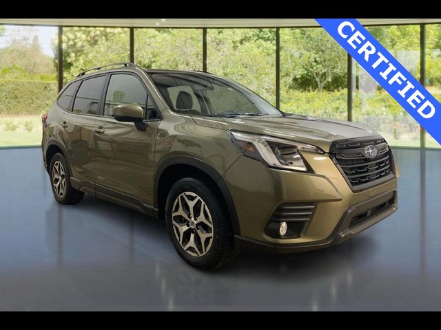 2022 Subaru Forester Premium