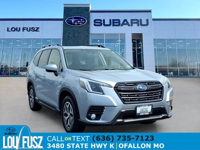 2022 Subaru Forester Premium