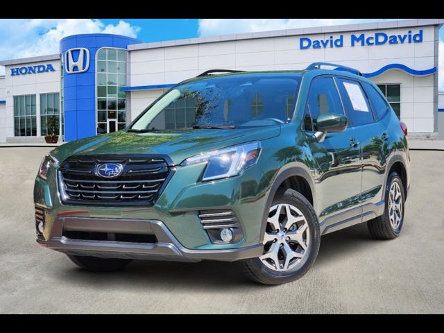 2022 Subaru Forester Premium