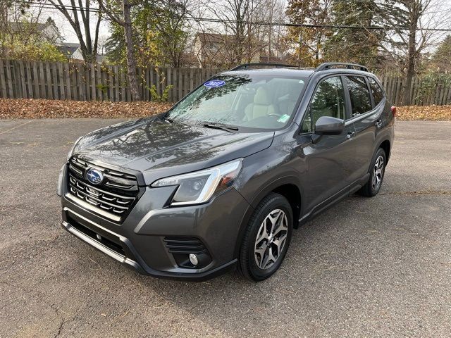 2022 Subaru Forester Premium