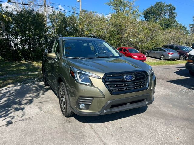 2022 Subaru Forester Premium