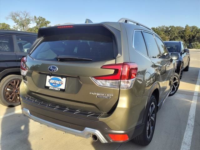 2022 Subaru Forester Touring