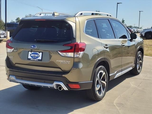 2022 Subaru Forester Touring