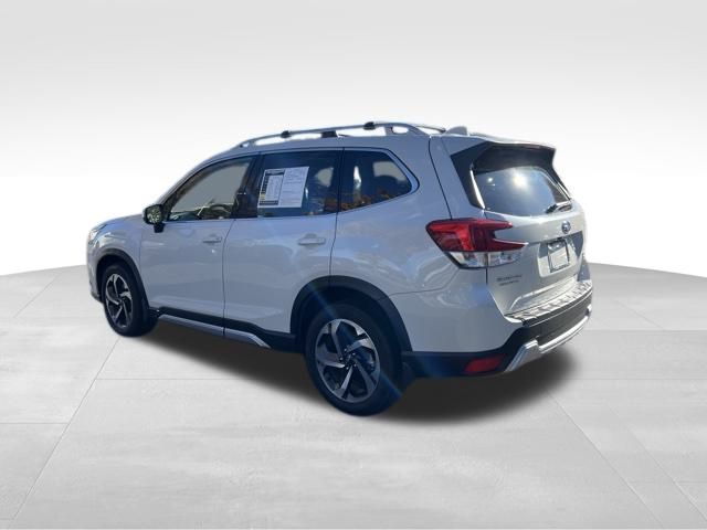 2022 Subaru Forester Touring