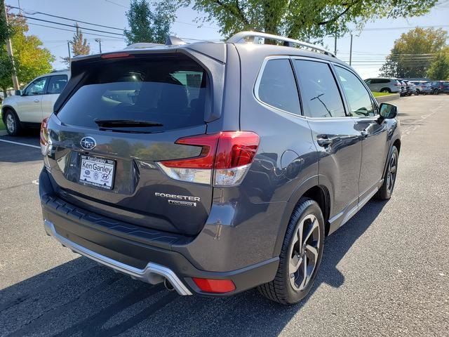 2022 Subaru Forester Touring