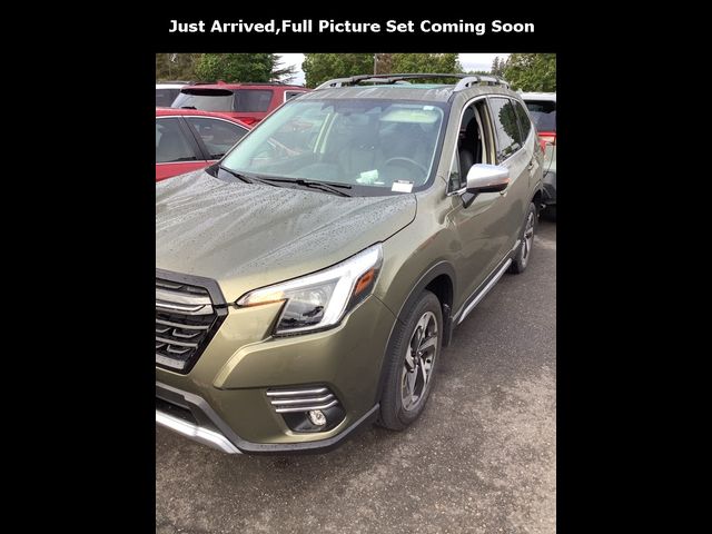 2022 Subaru Forester Touring