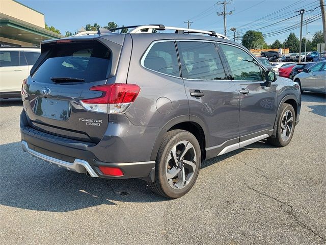 2022 Subaru Forester Touring