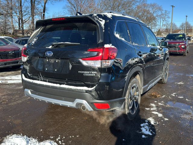 2022 Subaru Forester Touring