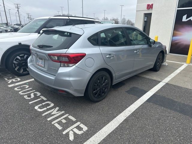 2022 Subaru Impreza Base