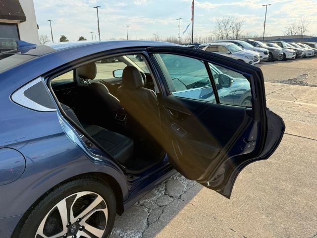 2022 Subaru Legacy Limited