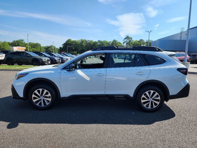 2022 Subaru Outback Base