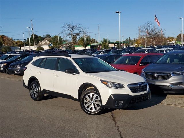 2022 Subaru Outback Base