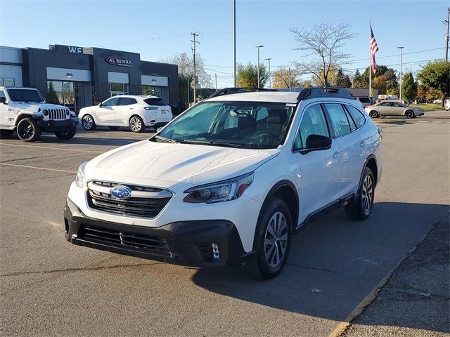 2022 Subaru Outback Base