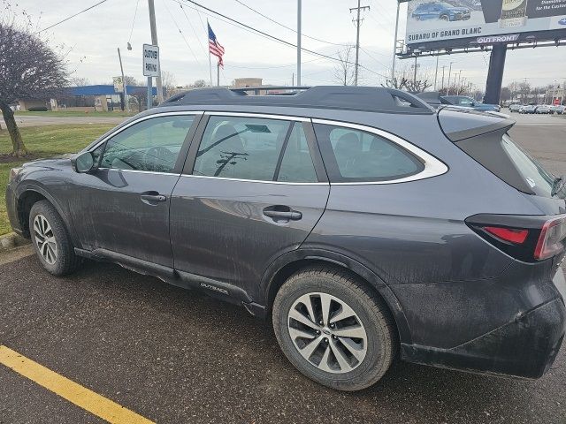 2022 Subaru Outback Base