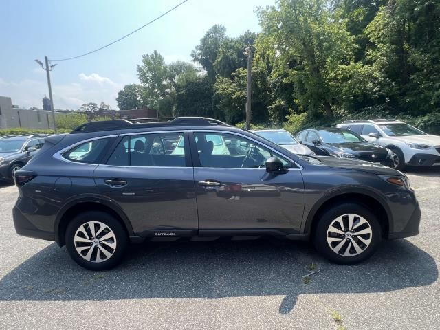 2022 Subaru Outback Base