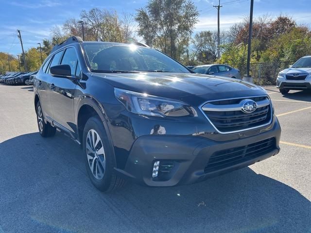 2022 Subaru Outback Base