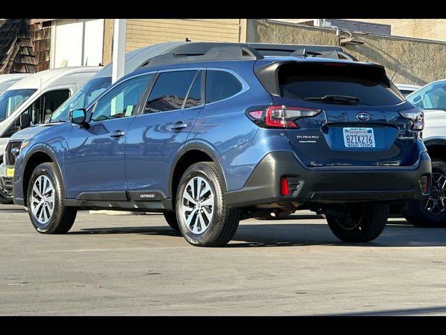 2022 Subaru Outback Base