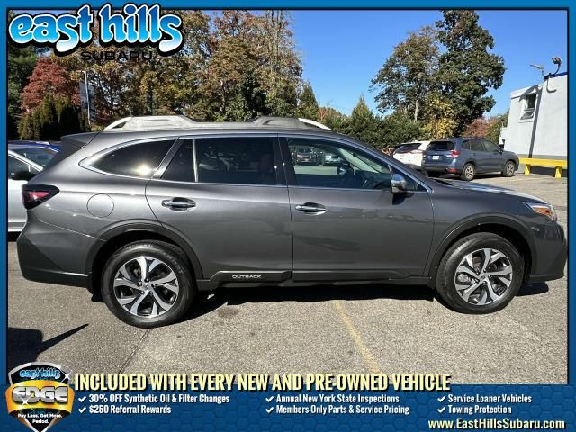 2022 Subaru Outback Touring