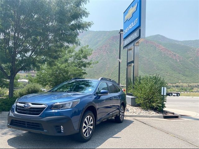 2022 Subaru Outback Premium