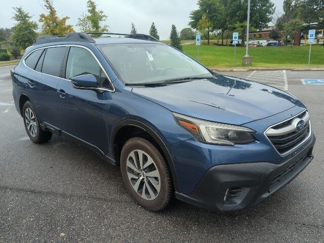 2022 Subaru Outback Premium