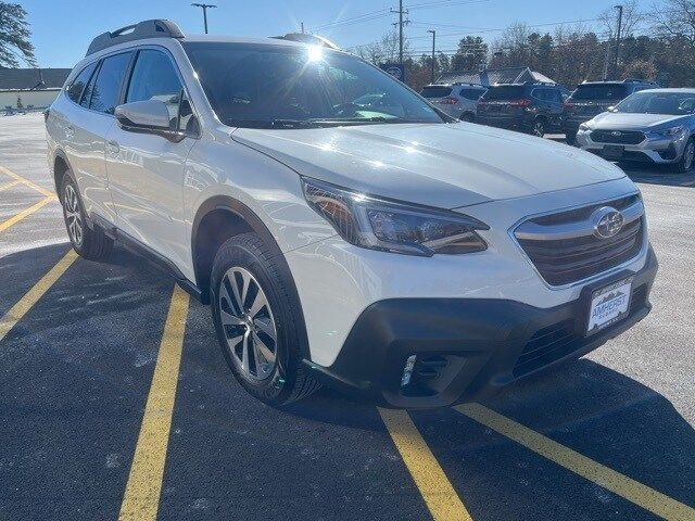 2022 Subaru Outback Premium