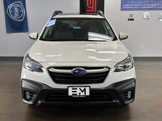 2022 Subaru Outback Premium