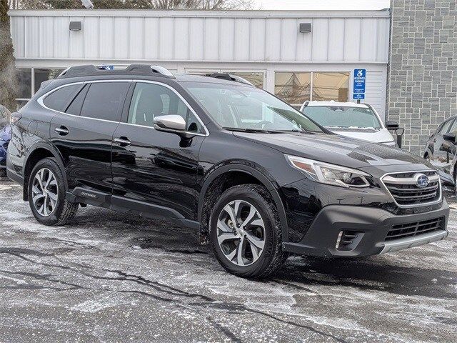 2022 Subaru Outback Touring