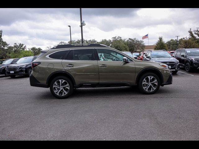 2022 Subaru Outback Touring