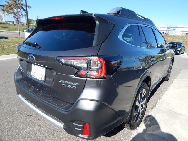 2022 Subaru Outback Touring