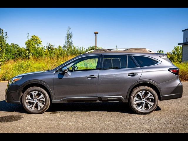 2022 Subaru Outback Touring