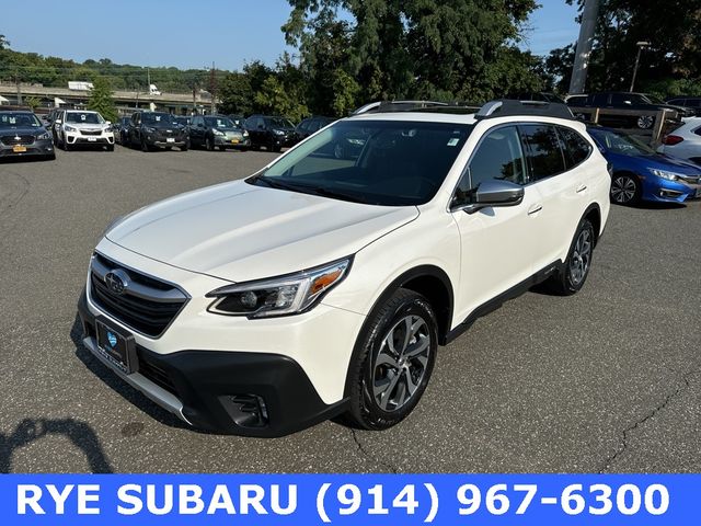 2022 Subaru Outback Touring