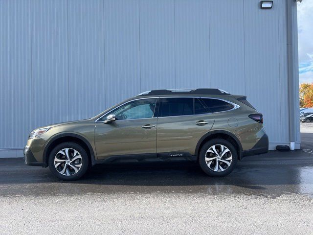 2022 Subaru Outback Touring