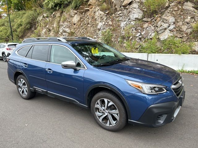 2022 Subaru Outback Touring