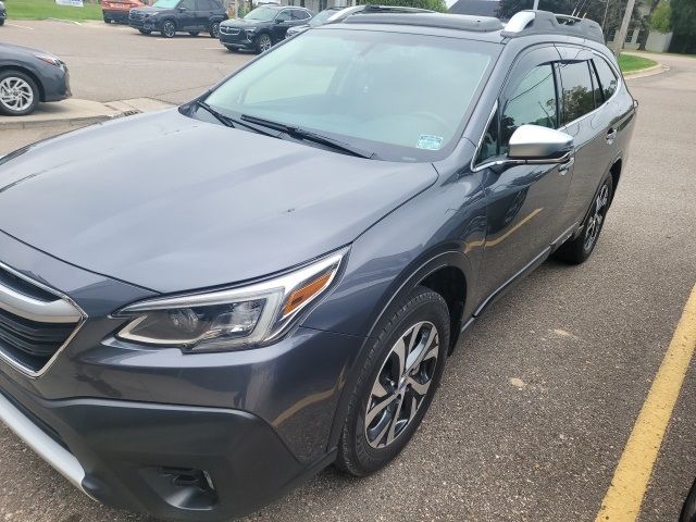 2022 Subaru Outback Touring