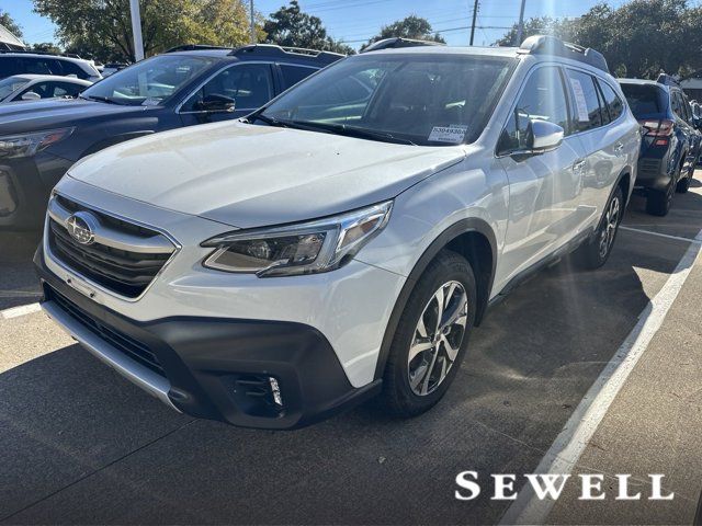 2022 Subaru Outback Touring