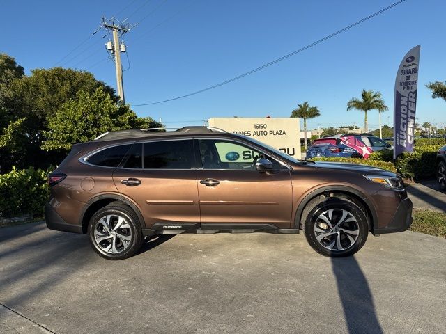 2022 Subaru Outback Touring