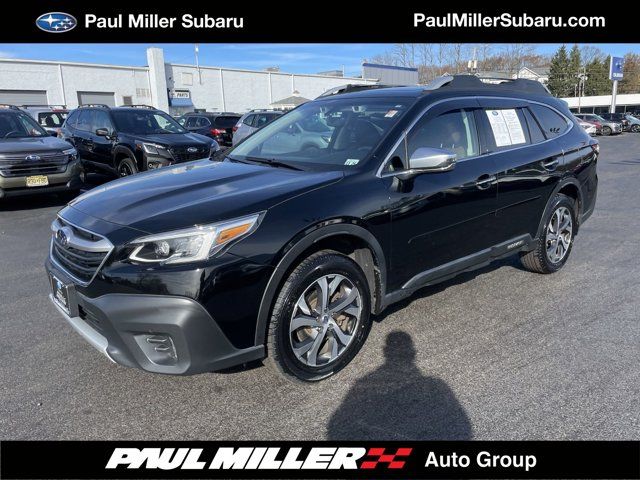 2022 Subaru Outback Touring