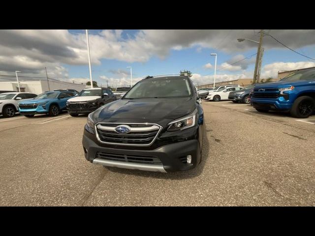 2022 Subaru Outback Touring