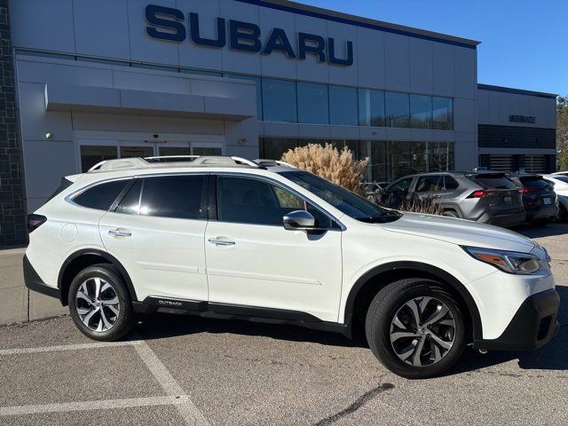 2022 Subaru Outback Touring