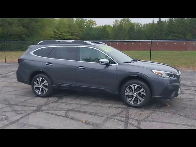 2022 Subaru Outback Touring