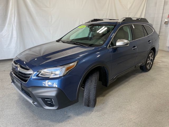 2022 Subaru Outback Touring