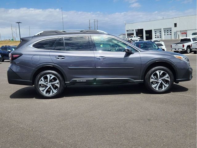 2022 Subaru Outback Touring