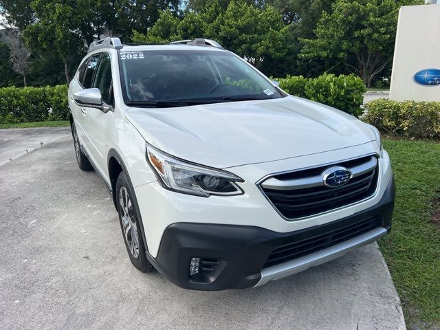 2022 Subaru Outback Touring XT