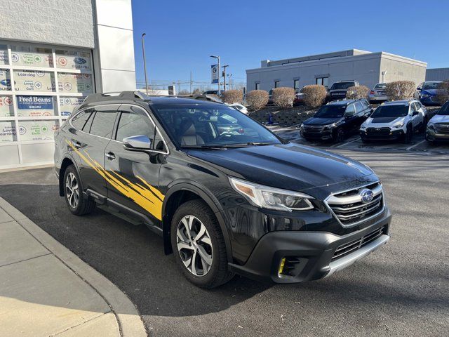 2022 Subaru Outback Touring XT