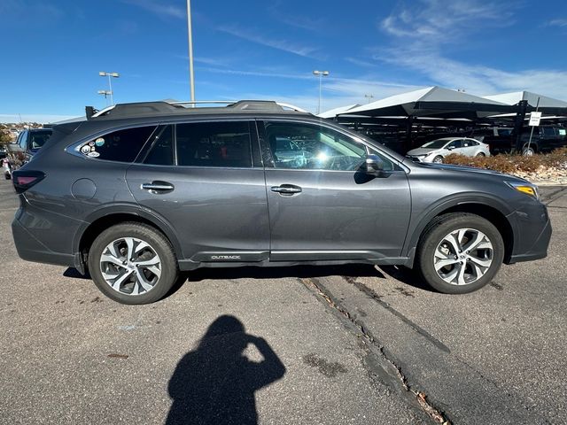 2022 Subaru Outback Touring XT