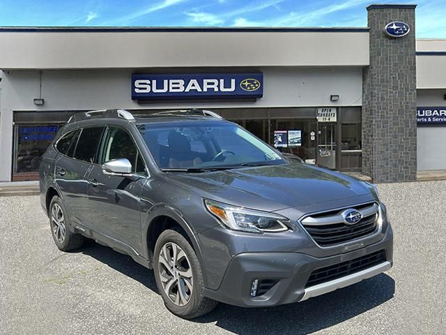 2022 Subaru Outback Touring XT