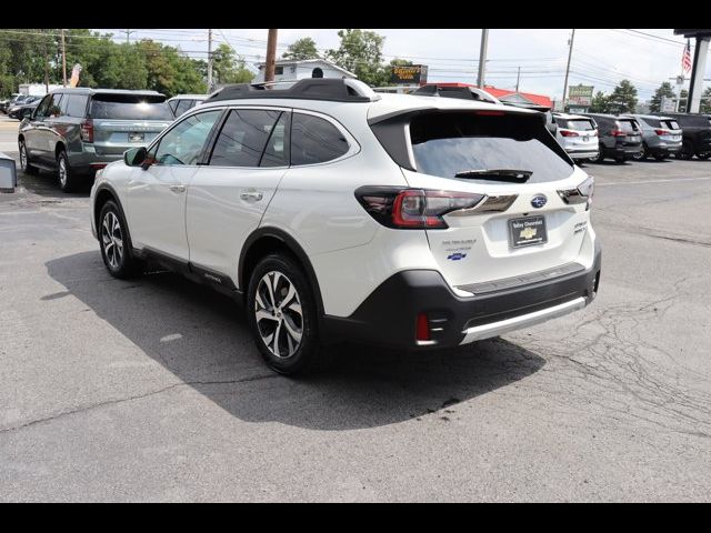 2022 Subaru Outback Touring XT