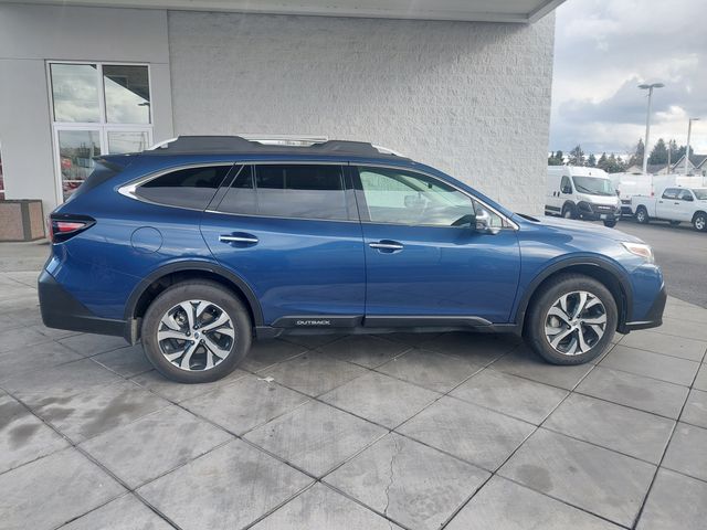 2022 Subaru Outback Touring XT